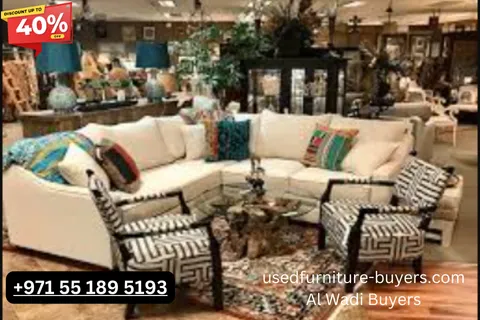 Used Furniture Buyers villa old furniture for sale in a store with 40% discount lable